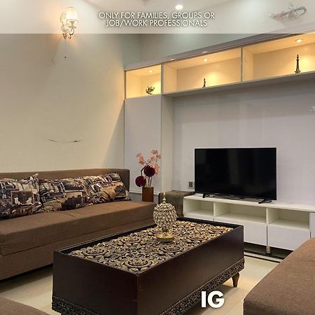 3 Bedroom Furnished Holiday Home Near Valencia Town, Lake City & Ring Road ลาฮอร์ ภายนอก รูปภาพ