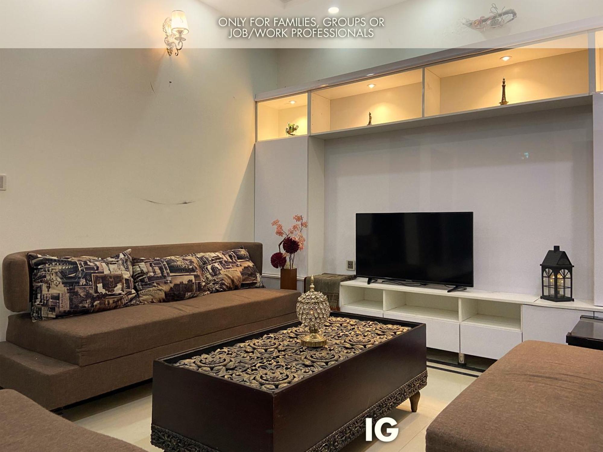 3 Bedroom Furnished Holiday Home Near Valencia Town, Lake City & Ring Road ลาฮอร์ ภายนอก รูปภาพ