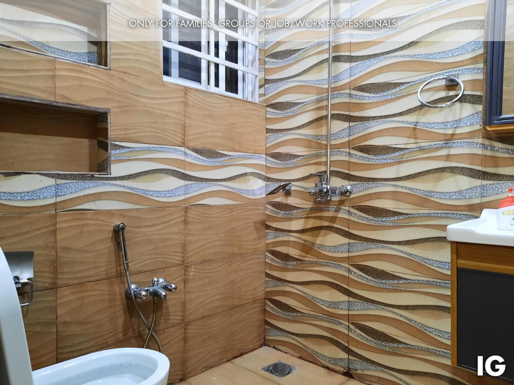 3 Bedroom Furnished Holiday Home Near Valencia Town, Lake City & Ring Road ลาฮอร์ ภายนอก รูปภาพ