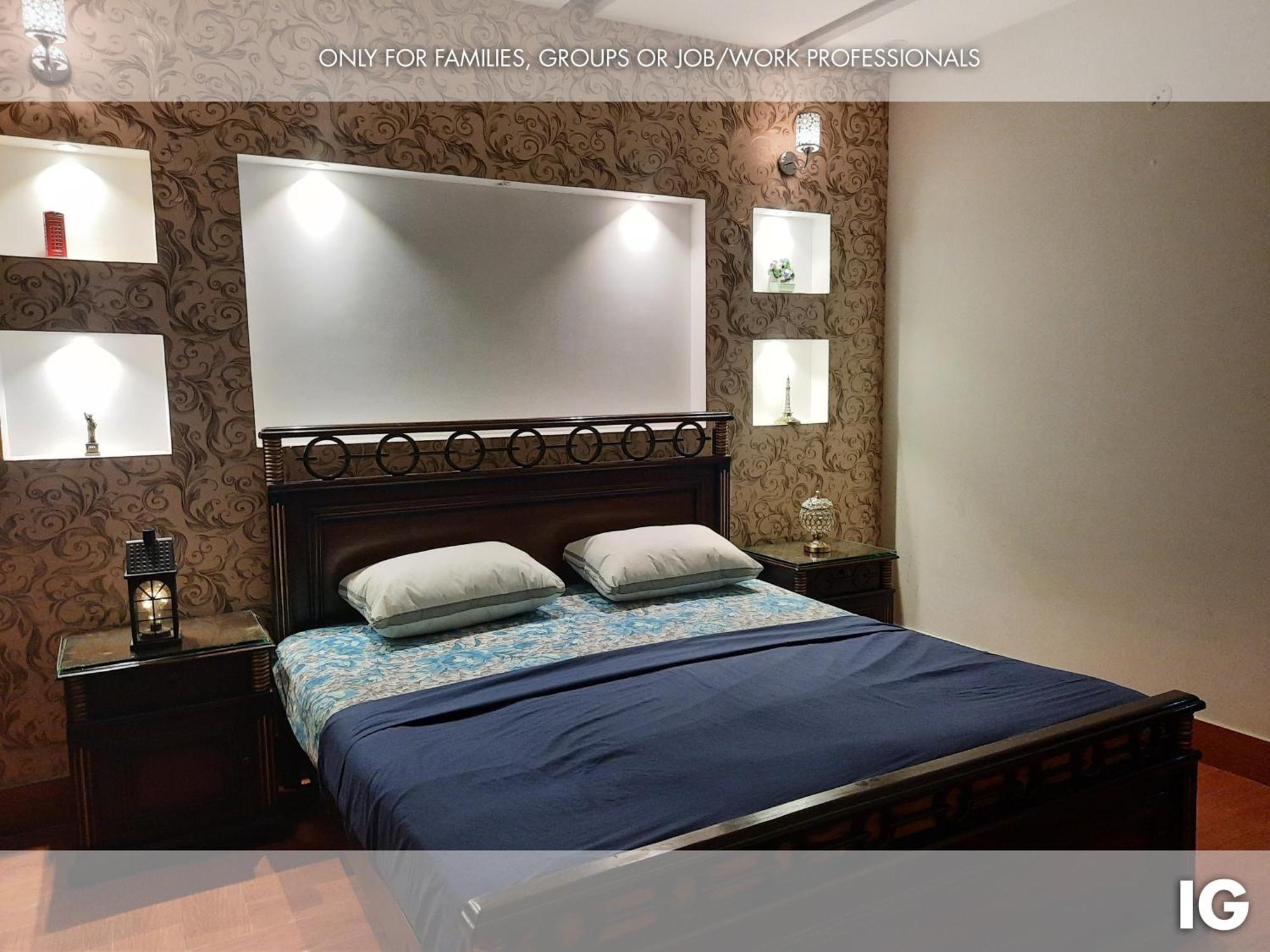 3 Bedroom Furnished Holiday Home Near Valencia Town, Lake City & Ring Road ลาฮอร์ ภายนอก รูปภาพ